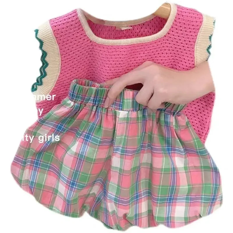 Girl's Pink Knitted Plaid Bud Shorts Two-piece Set